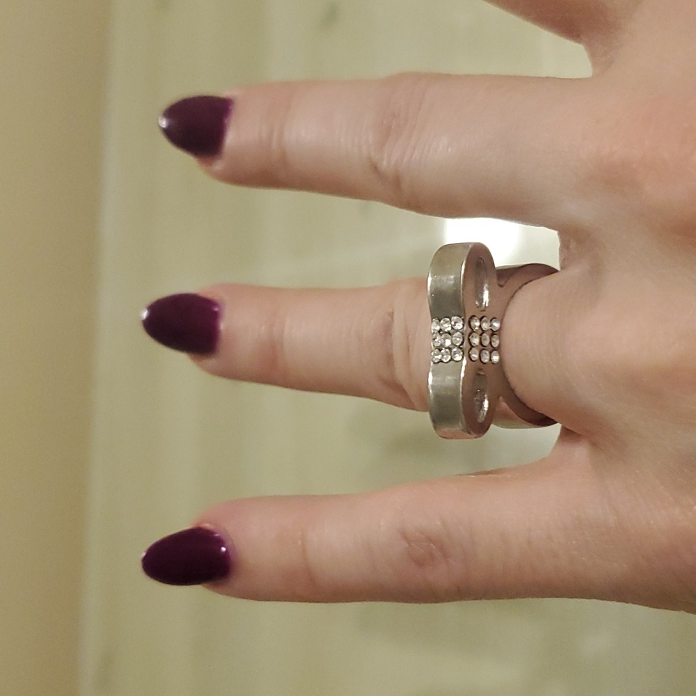 💥Adorable ring